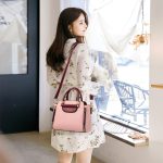 TFZ 572 Damenhandtasche aus PU-Material in Kontrastfarbe – Bild 7