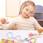 Perlen-Lernspielzeug, DIY-Schmuck-Material-Set für Kinder – Bild 7