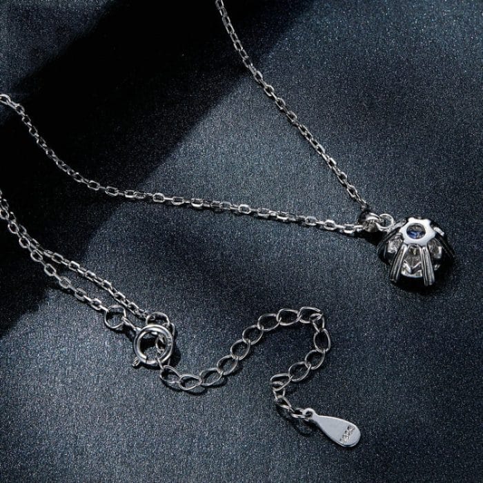 Halskette mit sechseckigem Moissanit-Anhänger aus Sterlingsilber, S925, weiß vergoldet – Bild 2