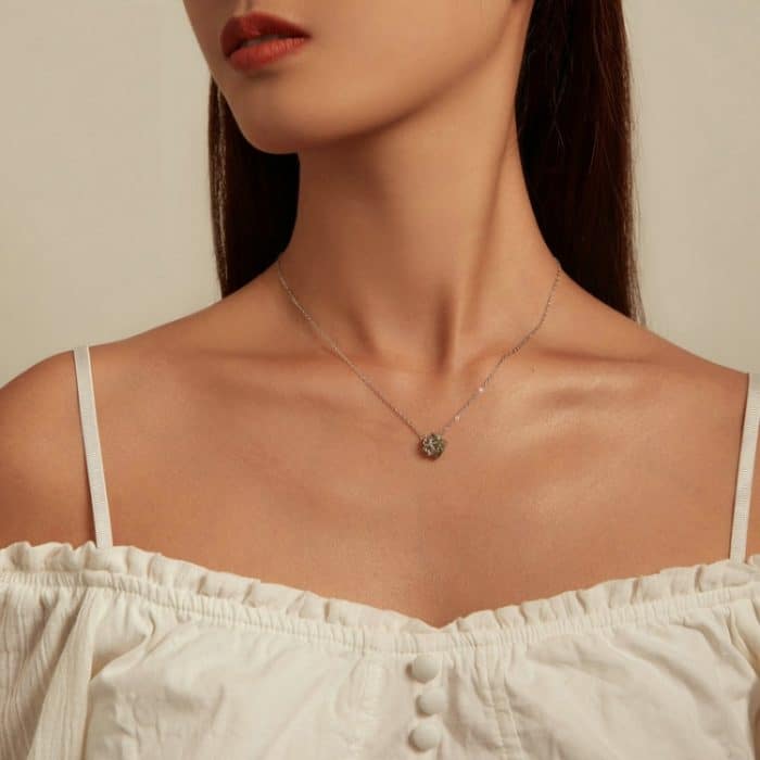 Grüner vierblättriger Kleeblatt-Anhänger aus Sterlingsilber S925, weißvergoldet – Bild 5