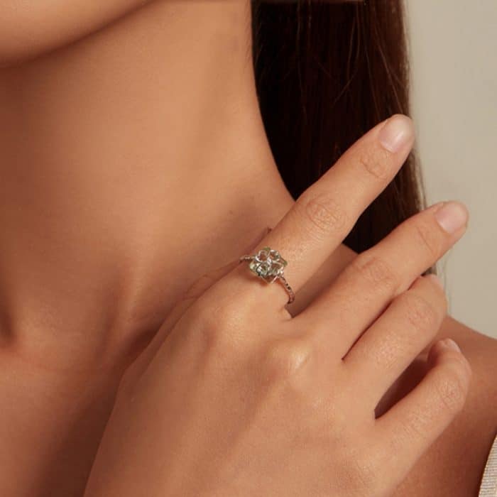 Grüner vierblättriger Kleeblattring aus Sterlingsilber S925, weiß vergoldet – Bild 4