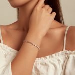 Einfaches Armband aus Sterlingsilber S925 mit rundem Ring und weißvergoldetem Zirkon – Bild 5