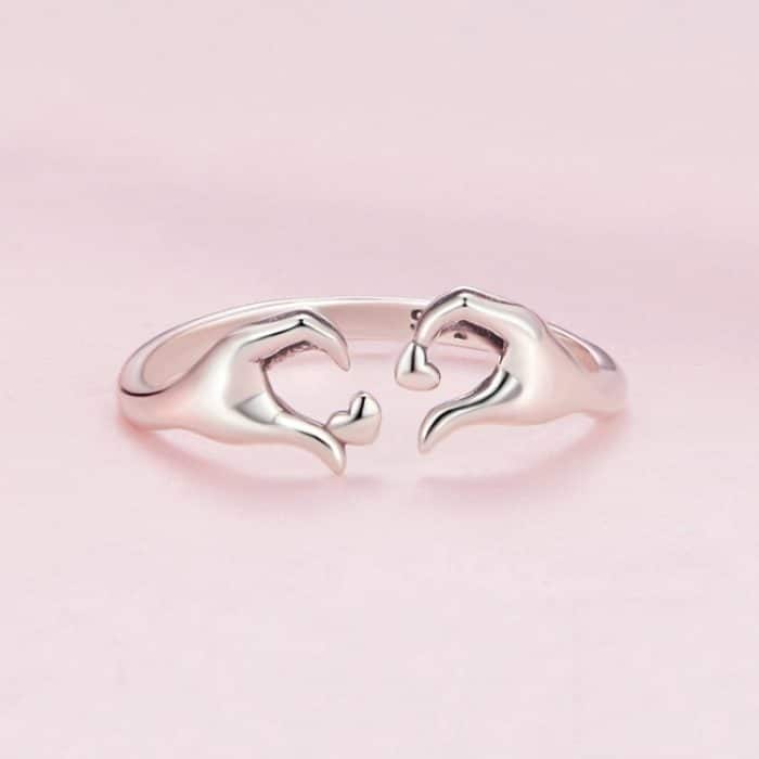 Romantischer Ring aus Sterlingsilber S925 mit Herz-Geste zum Öffnen – Bild 2