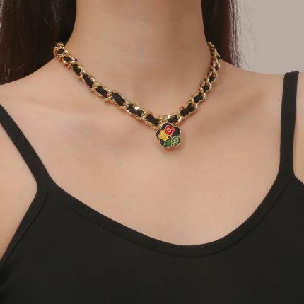 Damen Metall Temperament Halskette Schlüsselbeinkette