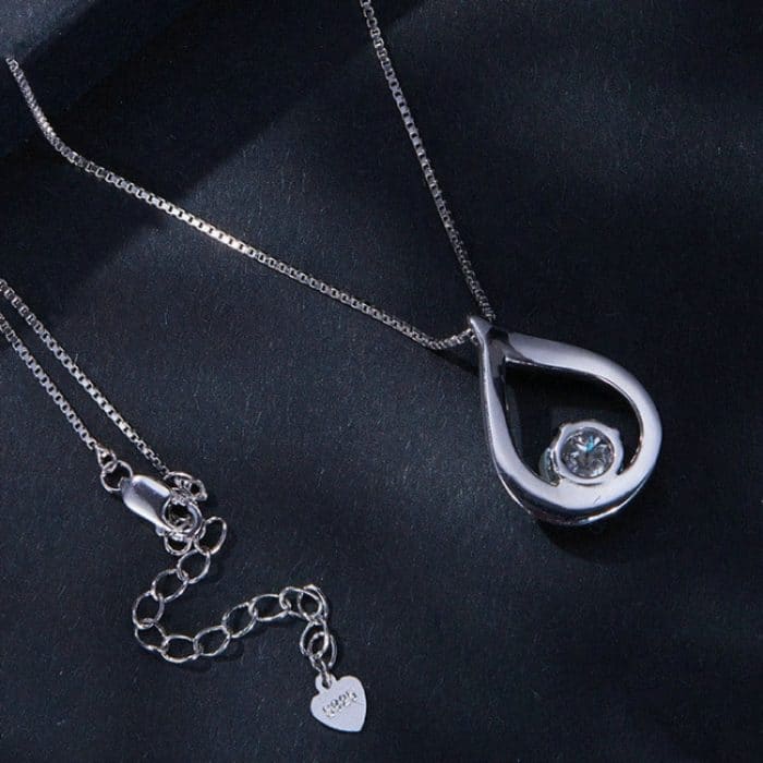 Sterlingsilber vergoldete Wassertropfen-Moissanit-Halskette – Bild 7