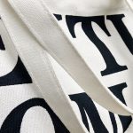 Damen-Tasche mit bedrucktem Buchstaben-Canvas, einzelne Schultertasche – Bild 4