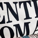 Damen-Tasche mit bedrucktem Buchstaben-Canvas, einzelne Schultertasche – Bild 5