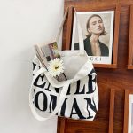 Damen-Tasche mit bedrucktem Buchstaben-Canvas, einzelne Schultertasche – Bild 8