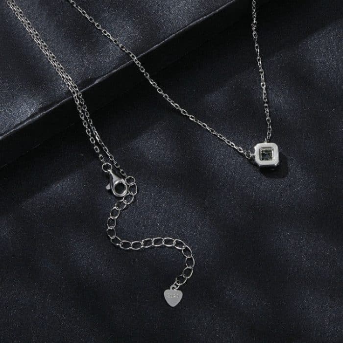 Moissanit-Halskette aus S925-Sterlingsilber, platinierter Schmuckanhänger – Bild 4