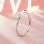 S925 Sterling Silber platiniert White Shell Love Verstellbarer offener Ring – Bild 3