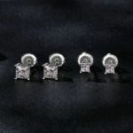 S925 Sterling Silber platinierte funkelnde quadratische Moissanit-Prinzessin-Ohrringe – Bild 3