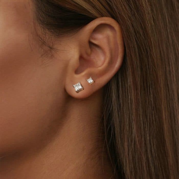 S925 Sterling Silber platinierte funkelnde quadratische Moissanit-Prinzessin-Ohrringe – Bild 8