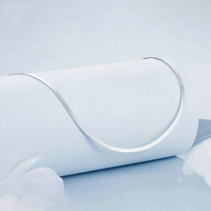 Einfache Halskette mit platinierter Schlangenknochenkette aus S925-Sterlingsilber – Bild 3