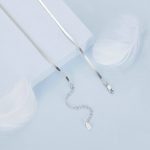 Einfache Halskette mit platinierter Schlangenknochenkette aus S925-Sterlingsilber – Bild 4