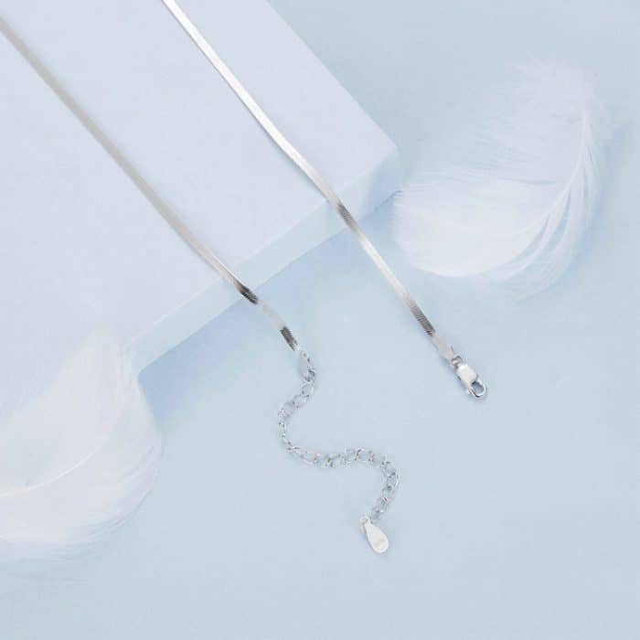 Einfache Halskette mit platinierter Schlangenknochenkette aus S925-Sterlingsilber – Bild 4