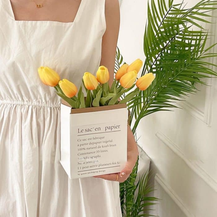 10-in-1-Tulpenstrauß mit Papiertüte, Heimdekoration, Simulationsblumen, Papiertüte, Blumen-Set-Arrangement – Bild 6
