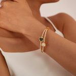 Edelstahl-Doppelherz-Armband mit schwarzem und weißem Muscheltemperament – Bild 2