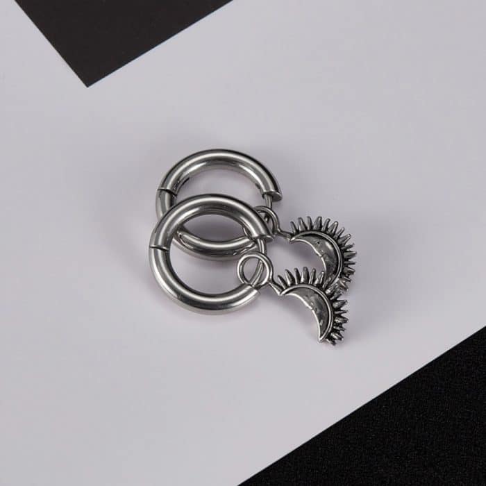 1 Paar personalisierte Vintage Ohrringe aus Edelstahl mit Mondanhänger – Bild 2