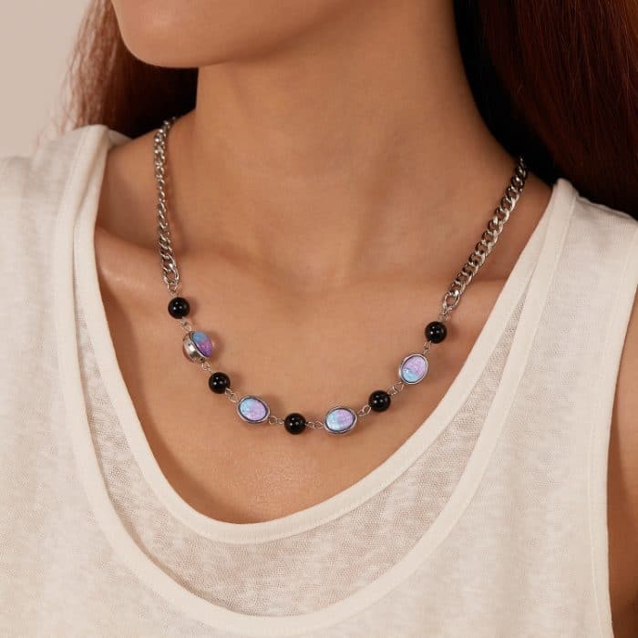 Personalisierte bunte Schlüsselbeinkette aus Edelstahl mit Harzspleiß – Bild 7