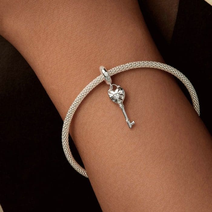 S925 Sterling Silber Platinierte dreidimensionale herzförmige Perlenschmuckanhänger – Bild 6