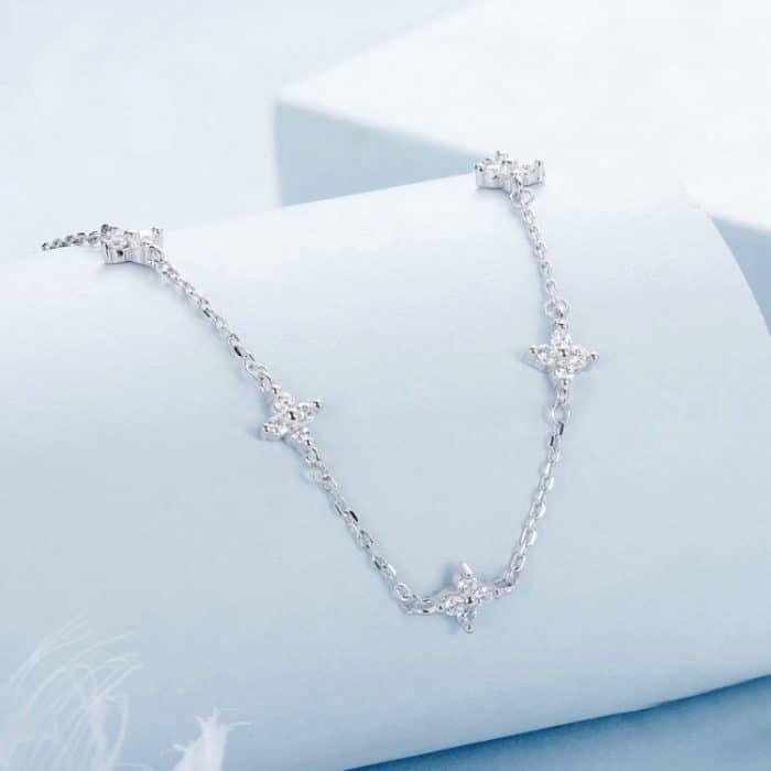 S925 Sterling Silber Platinierte vierblättrige Kleeblatt Sternförmige Schlüsselbein Halskette – Bild 3