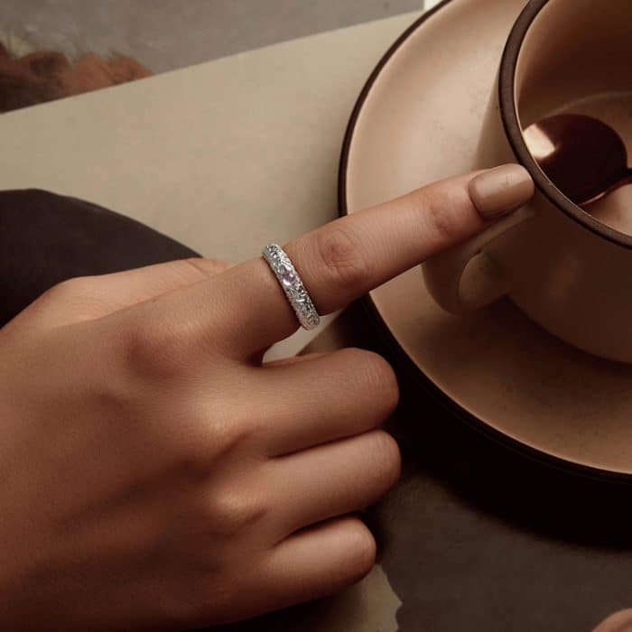 BSR604 S925 Sterling Silber Platinierter Ring mit Retro-Texturmuster – Bild 4