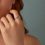 BSR604 S925 Sterling Silber Platinierter Ring mit Retro-Texturmuster – Bild 6