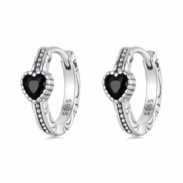 TBD0605403101A.jpg S925 Sterling Silber Oxidierte Retro Elegante herzförmige Muster Ohrringe – Bild 1