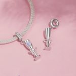 S925 Sterling Silber Platinierter romantischer Champagnerkelch-Anhänger – Bild 4