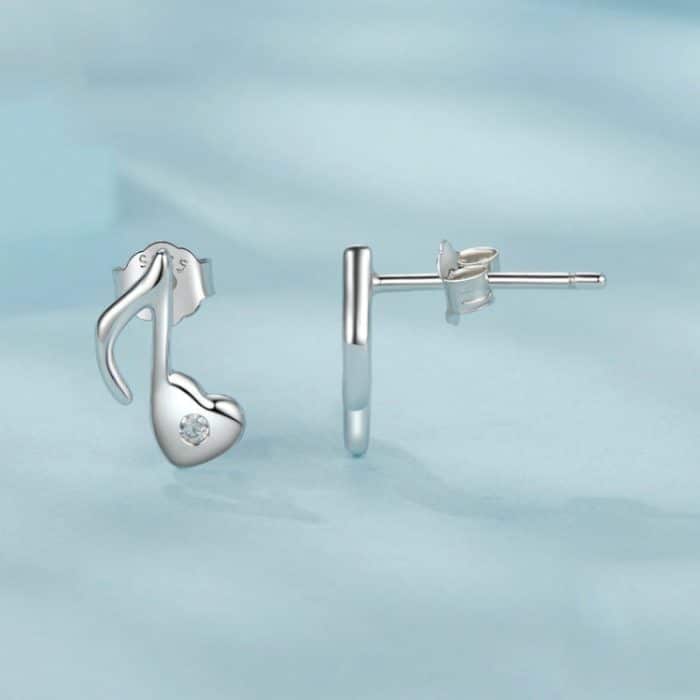 TBD06054573_B2.jpg S925 Sterling Silber Platinierte Herz Note Zirkon Ohrringe – Bild 3