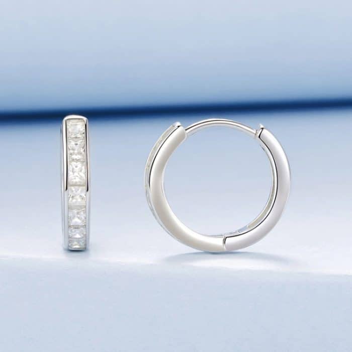 S925 Sterling Silber Platinierte glänzende quadratische Zirkonia Ohrringe – Bild 2