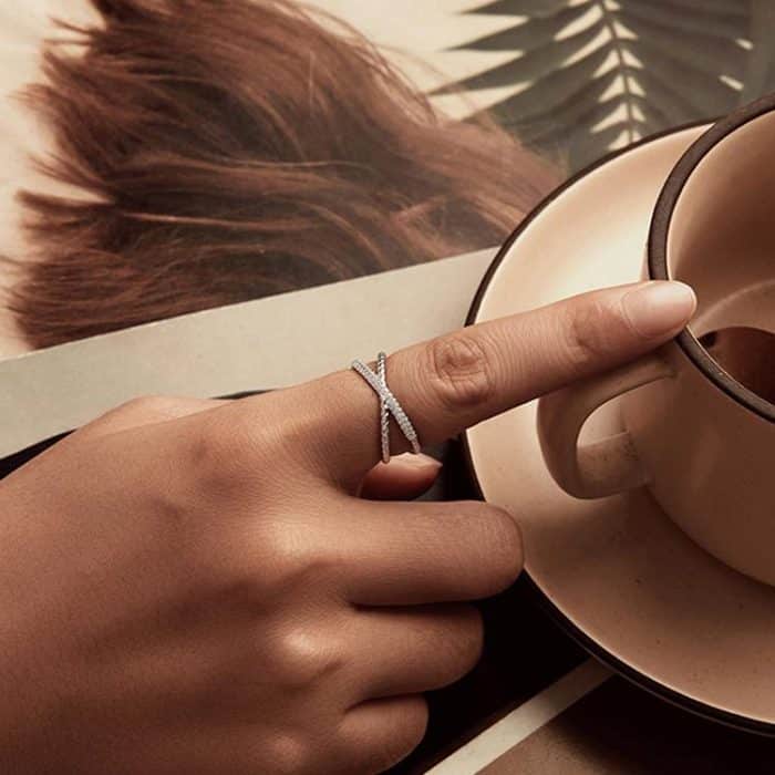 BSR621 S925 Sterling Silber Platinierter glänzender Zirkon Doppelschichtiger X-förmiger Ring – Bild 6