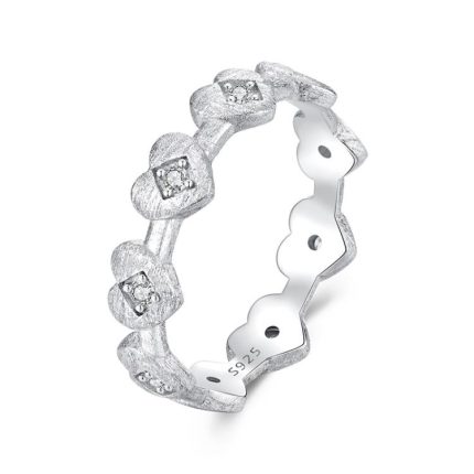 S925 Sterling Silber Platinierter Herzförmiger Ring