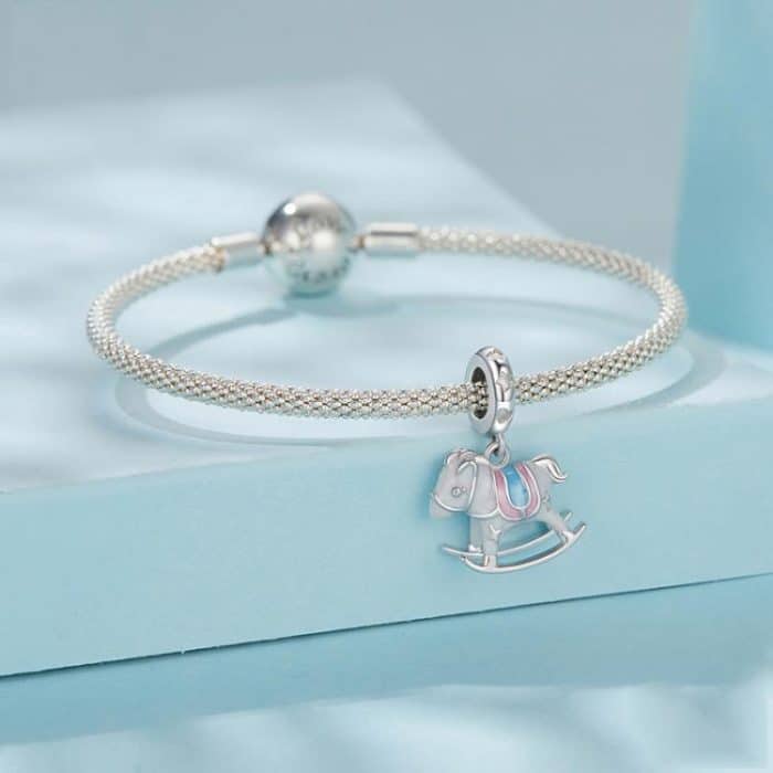 S925 Sterling Silver Platinum-Plated Cute Toy Trojan Horse Pendant – Bild 3