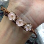 Glückliche handgemachte gewebte Trockenblumen-Glasperlen-Armbänder – Bild 6