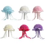 Braut hält Blumenstrauß kreative Simulation hält Blumenstrauß Hochzeitszubehör – Bild 5
