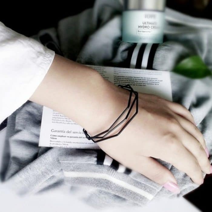 Vintage Brief Open Charms Mehrschichtige Manschettenarmband-Armreifen – Bild 7