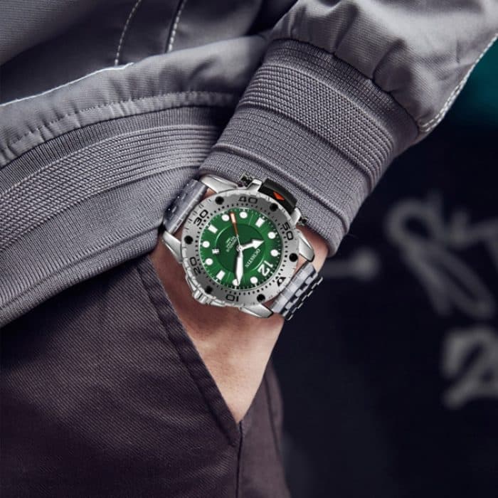 Modische, multifunktionale Quarz-Herrenuhr mit Stahlarmband – Bild 7