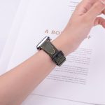 U-förmiges Uhrenarmband aus echtem Leder – Bild 5