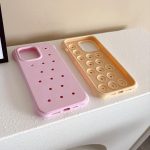 Solid Color Holes Heat Dissipation PC Shockproof Phone Case, For iPhone 13 – Bild 3