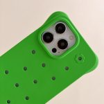 Solid Color Holes Heat Dissipation PC Shockproof Phone Case, For iPhone 13 – Bild 4