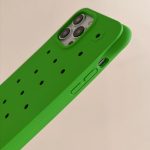 Solid Color Holes Heat Dissipation PC Shockproof Phone Case, For iPhone 13 – Bild 5