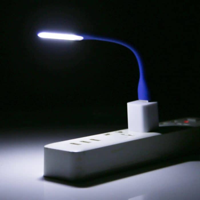 6LEDs USB-Schnittstelle Flexibles Leselicht mit US-Netzteil – Bild 4