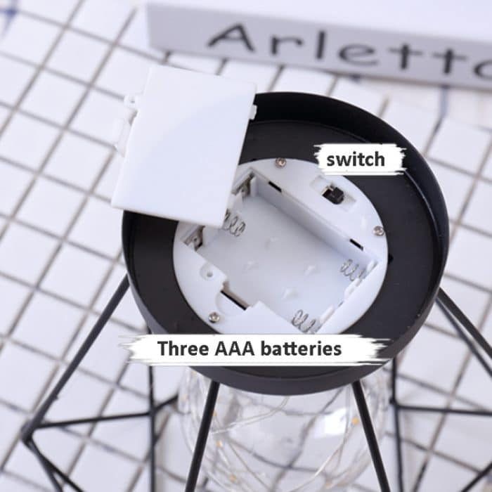 Retro-Deko-Laterne, hohles Nachtlicht aus Schmiedeeisen – Bild 4