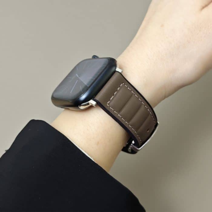 Striations Uhrenarmband aus echtem Leder mit Schmetterlingsschließe, For Apple Watch 46mm / 49mm / 45mm / 44mm, For Apple Watch 42mm / 41mm / 40mm / 38mm – Bild 6