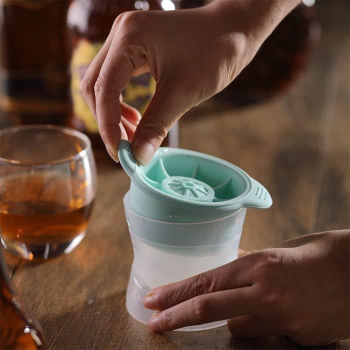 Home Sphärisches Eisgitter, Whiskey, Wein, Eiswürfelbereiter, Silikonform mit Deckel – Bild 5