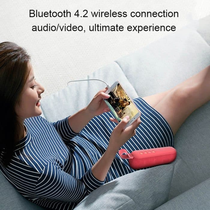 IP7G3215B_6.jpg awei Y230 Tragbarer kabelloser Bluetooth-Lautsprecher V4.2 mit HD-Sound und verbessertem Bass, integriertem Mikrofon, unterstützt NFC / U-Disk / TF-Karte / AUX – Bild 7