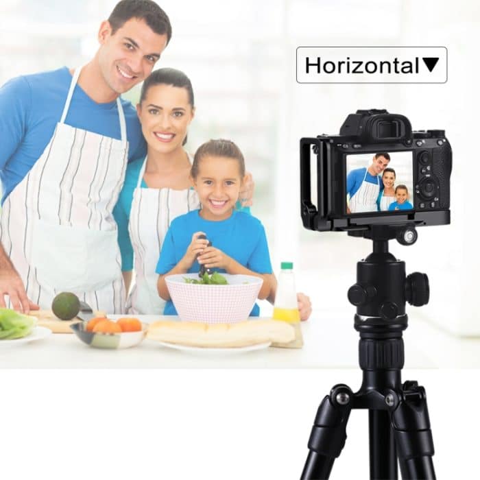 PULUZ 1/4 Zoll Vertical Shoot Schnellwechsel-L-Plattenhalterung Basishalter für Sony A9 (ILCE-9) / A7 III/ A7R III, For Sony A9 (Black), For Sony A9 (Blue), For Sony A9 (Red) – Bild 7