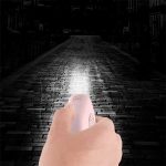 130 dB IP44 wasserdichter wiederaufladbarer Anti-Wolf-Alarm, Taschenlampe, intelligenter persönlicher Alarm, englische Verpackung – Bild 5