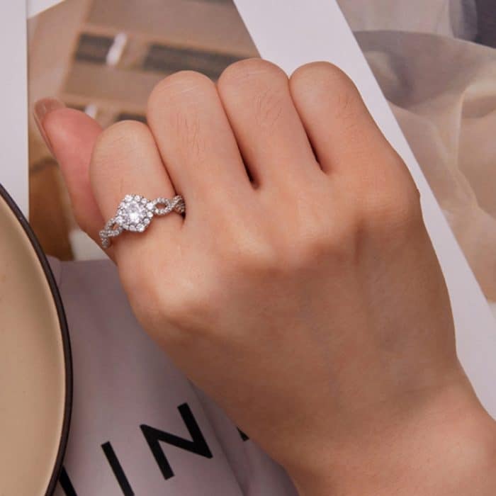 Ring aus Sterlingsilber mit S925-Weißgoldbeschichtung und Zirkonia-Unendlichkeitssymbol – Bild 4